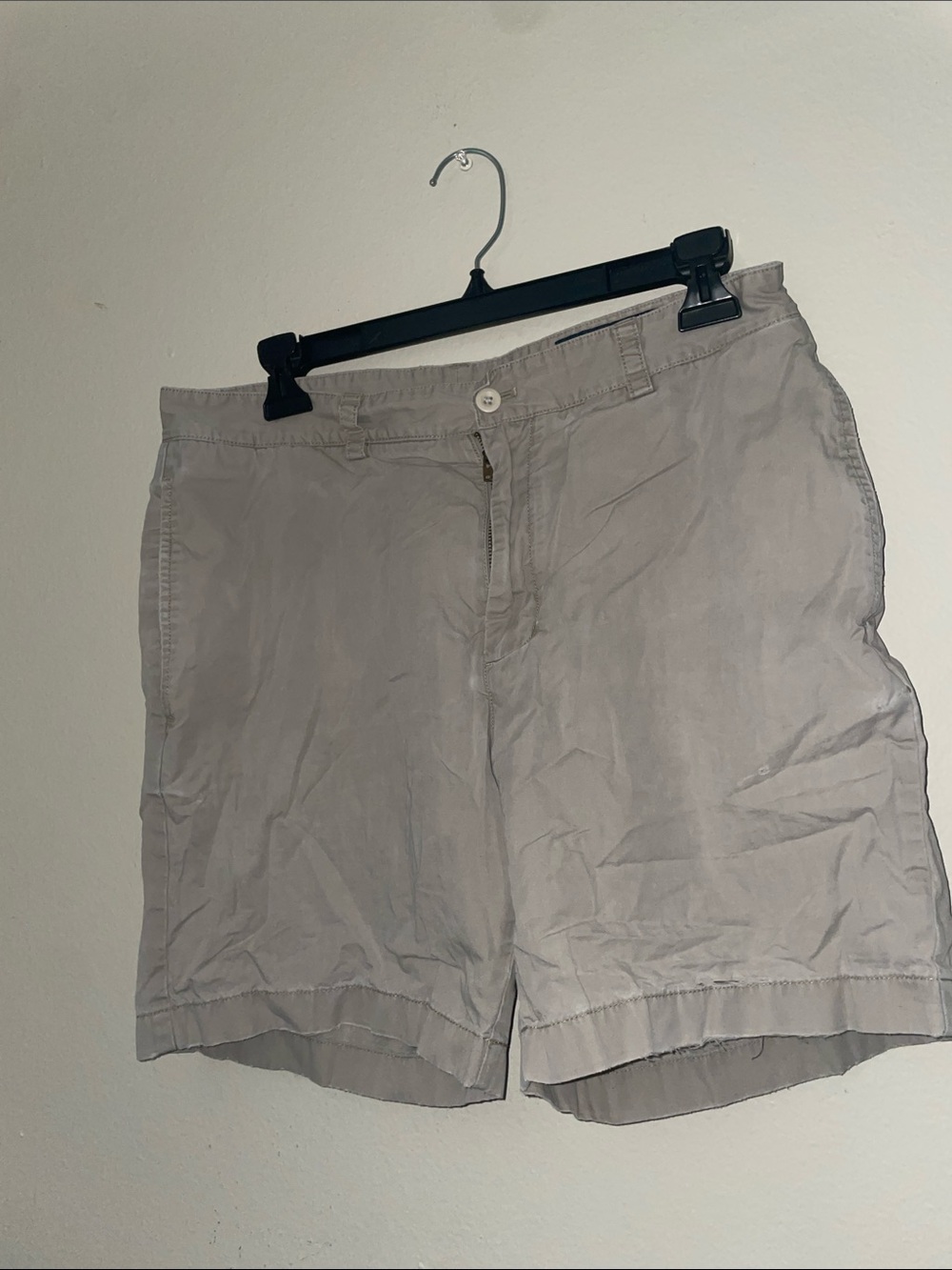 Vineyard Vines Men’s Classic Khaki Chino Shorts Size 32